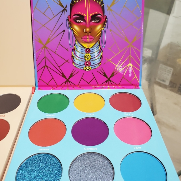 Juvia's Place Warrior III Eyeshadow Palette - Picture 4 of 5